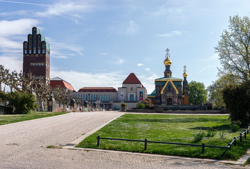 Mathildenhöhe mit Hochzeitsturm in Darmstadt
